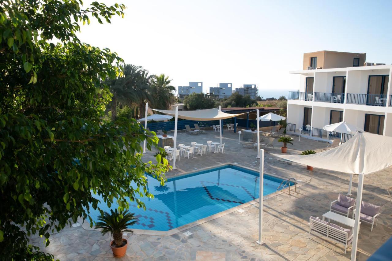 West End Hotel Peyia Ngoại thất bức ảnh
