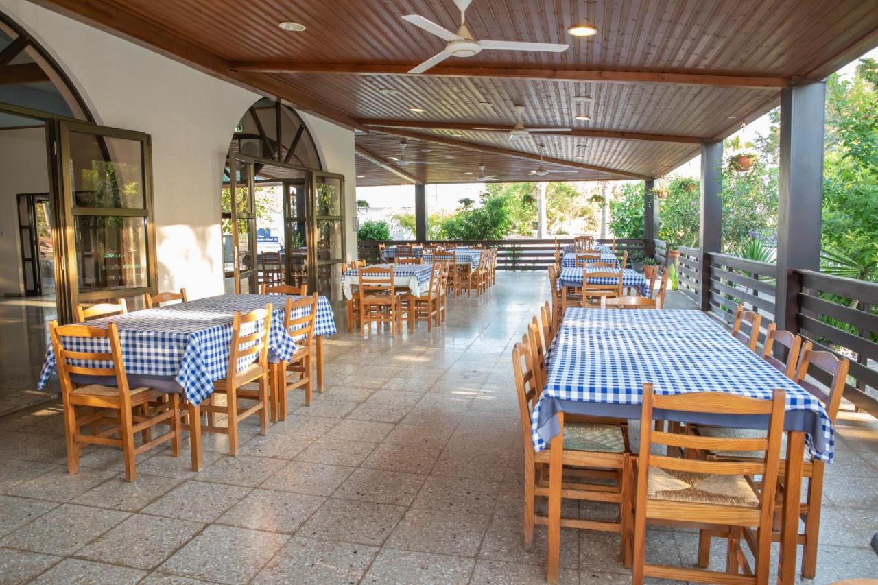 West End Hotel Peyia Ngoại thất bức ảnh