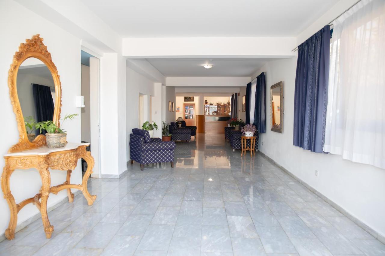 West End Hotel Peyia Ngoại thất bức ảnh