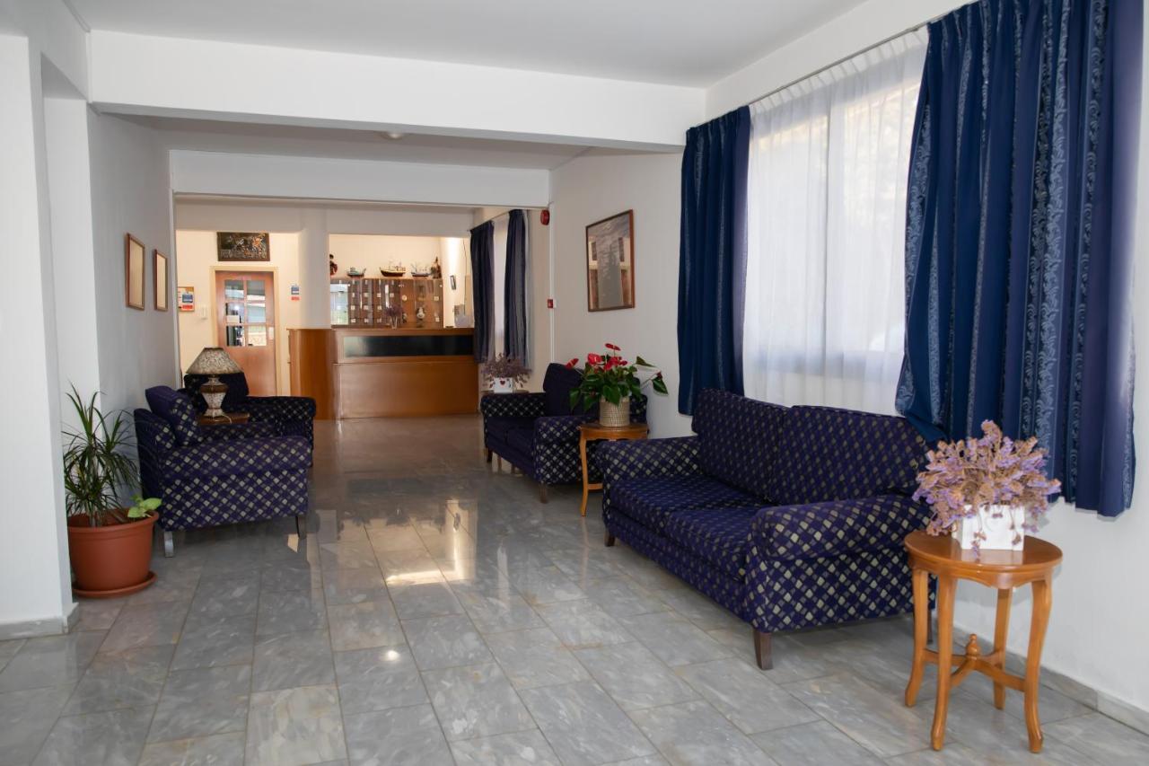 West End Hotel Peyia Ngoại thất bức ảnh