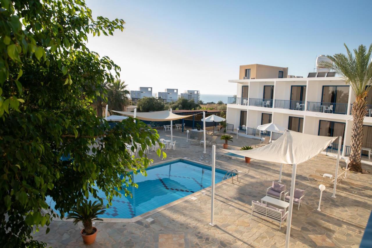 West End Hotel Peyia Ngoại thất bức ảnh