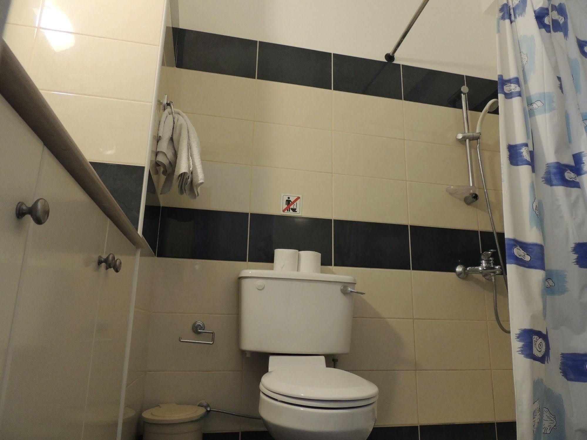 West End Hotel Peyia Ngoại thất bức ảnh